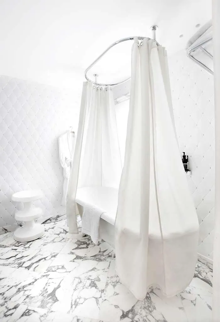 Thoumieux Hotel 4*