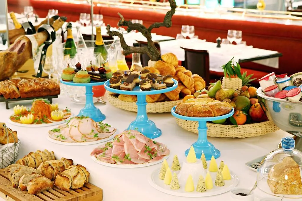 Thoumieux Hotel